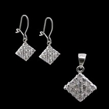 Trendy Zirconia Cubica 925 Pendente Argento Sterling Orecchini Set Platino Tono - £75.56 GBP