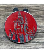 Disney Park Icons Collection 2011 Red Cinderella Castle Trading Pin - €4,24 EUR