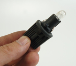 09-2011 jaguar xf headlight marker light bulb holder socket insert OEM - $28.87