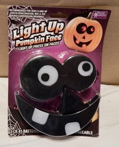 Halloween Light Up Pumpkin Face Press On Faces LED Magic Seasons NIB 271A - £3.89 GBP