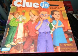 Clue Jr The Case of the Hidden Toys Board Game-Complete - $12.00