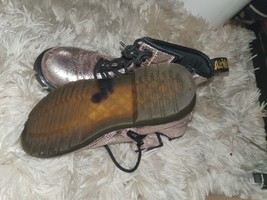 Unisex Dr Martens Black Boots - Size UK2 EUR35 - £30.69 GBP