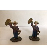 Set of 2 Figurines 2 Cowboys with Lasso christmas scene - £3.90 GBP
