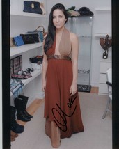 Olivia Munn Signed Autographed Glossy 8x10 Photo - £40.17 GBP