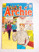Archie Comics #190 1969 Good+ Archie Wearing Newspaper Shirt and Tie  Cover - £7.10 GBP