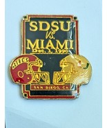 SDSU VS MIAMI Dec. 1, 1990 San Diego Sports Pin - €6,88 EUR