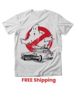 VINTAGE GHOSTBUSTERS ECTO 1 Men&#39;s White T-Shirt Unisex Crewneck Gift For... - €25,22 EUR+
