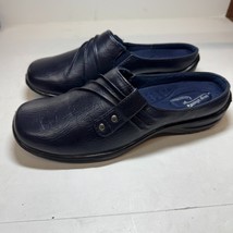 Easy Street Womens 8 W Navy Blue Holly Faux Leather Matte Clogs NIB SF6 - $551.21 MXN