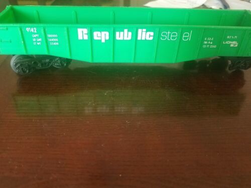 Primary image for VINTAGE LIONEL TRAIN REPUBLIC STEEL GREEN GONDOLA #6-9142 FREIGHT CAR