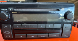 Good Clean OEM 2005 2006 Toyota Camry LE 16860 Stereo AM FM CD Radio &amp; Brackets - £45.90 GBP