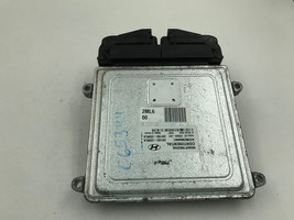 2014-2016 Hyundai Elantra Engine Control Module ECU ECM OEM A04B670002 - £28.62 GBP