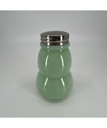VINTAGE MOSSER GLASS JADEITE  SALT OR PEPPER SHAKER GREEN GLASS COTTAGE ... - $367.85 MXN VINTAGE MOSSER GLASS JADEITE  SALT OR PEPPER SHAKER GREEN GLASS COTTAGE ... - $367.85 MXN