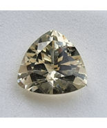 TRILLION SHAPE  10 x 10 mm. OLIVE QUARTZ  GEMSTONE - $523.39 MXN