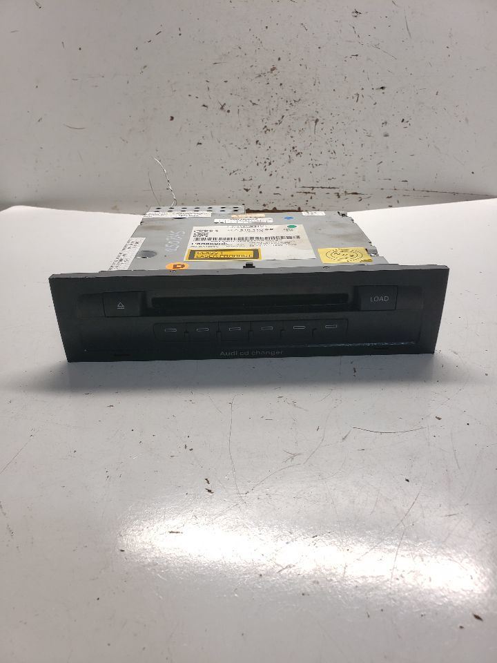 Audio Equipment Radio CD Changer Fits 07-11 AUDI Q7 1352738 - $104.94