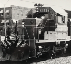 Louisville &amp; Nashville Railroad LN L&amp;N #3585 SD40-2 Electromotive Train Photo - £7.57 GBP