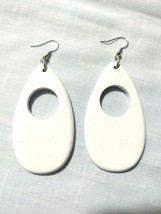 Bright White Teardrop Shape Hand Painted Real Wood Dangling Fashion Earrings - £6.26 GBP