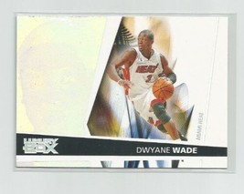 Dwyane Wade (Miami Heat) 2005-06 Topps Luxury Box Card #1 - £1.58 GBP