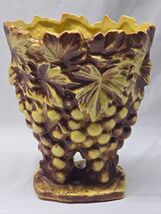 Vintage MCM 1950&#39;s MCCOY Pottery GRAPE &amp; LEAVES 9.25&quot; Double Planter Vase - $36.52 CAD