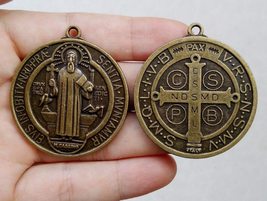 Saint Benedict St Exorcism Protection Medal Cross Catholic Bronze Pendant - £14.84 GBP