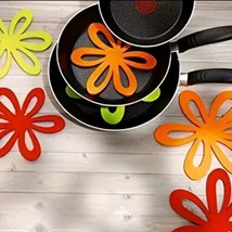 Felt Flower Cookware Pan Separators Set of 6 - $9.89