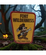 Vintage FORT WILDERNESS Mickey Mouse Walt Disney World Embroidered Iron-... - €11,89 EUR
