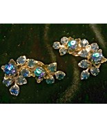 Vintage Deep blue prong set faceted stones with iridescent bead Clip Ear... - £18.71 GBP