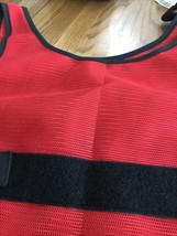 scrimmage vests football.  Scarlet/red.  Soft Acrylic. Shipped In 24 Hours - $376.73 MXN