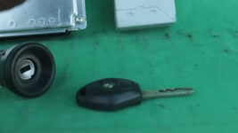 2004 BMW Z4 2.5 MT DME ECU EWS Key Immobilizer Set 7533651 image 8