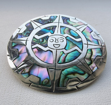 VINTAGE MEXICAN 925 STERLING SILVER MOTHER OF PEARL AZTEC SUN BROOCH PEN... - $48.51