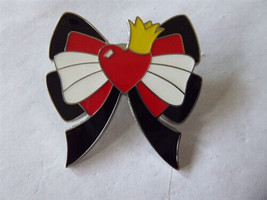 Disney Trading Pins Villains Character Bows Blind Box - Queen Of Hearts - £14.84 GBP