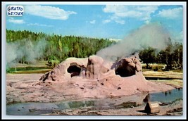 Yellowstone National Park Postcard - Grotto Geyser G15 - £2.22 GBP