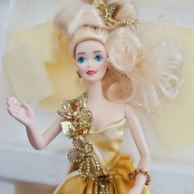1993 Gold Sensation Porcelain Barbie Doll Original Box  10246 image 2
