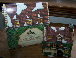 Dept.56 Charles Dickens Heritage &quot;DEDLOCK ARMS&quot; 1994 Ornament - EUC! - $12.99