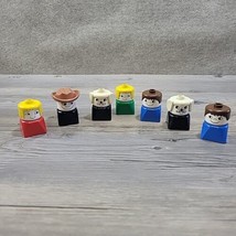 Vintage Lego Duplo Square Base People Figures Kids Dogs Lot of 7 Pieces - £10.04 GBP