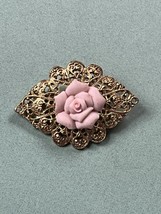 Vintage Scalloped Lacey Goldtone Medallion w Dusty Pink Porcelain Flower Pin Bro - $13.09
