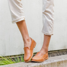 9.5 - Portland Leather Goods Patina Brown NEW $198 Rounded Loafer Shoes ... - $85.00