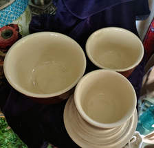 Oxford Stoneware Brown and Ivory Nesting Refrigerator Bowls (3) with Lids 1940's image 5