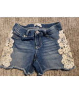 JORDACHE Girls Size 8 Embellished Lace Applique Raw Hem - $7.11 CAD