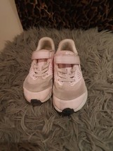Girls size 12 Nike Star Runner 2.0 Trainers  Pink - £8.22 GBP