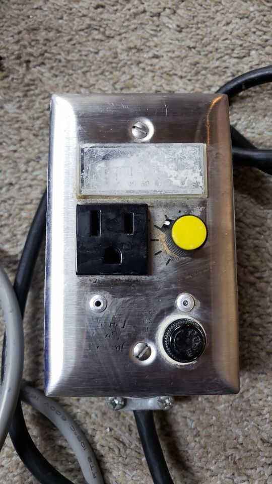 RARE Trinity 1 One Power Controller Control Variac w/ cord outlet variable - $94.99