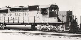 Union Pacific Railroad UP #3370 SD40-2 Electromotive Train Railway B&amp;W P... - $9.49