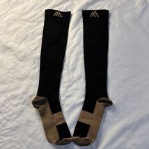 Compression Socks Women Men Knee High Travel Medical Size S/M 1 Pair - $14.01 CAD