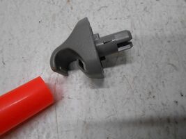 2012 Honda Civic Sun Visor Sunvisor CLIP Right OR Left - $22.96