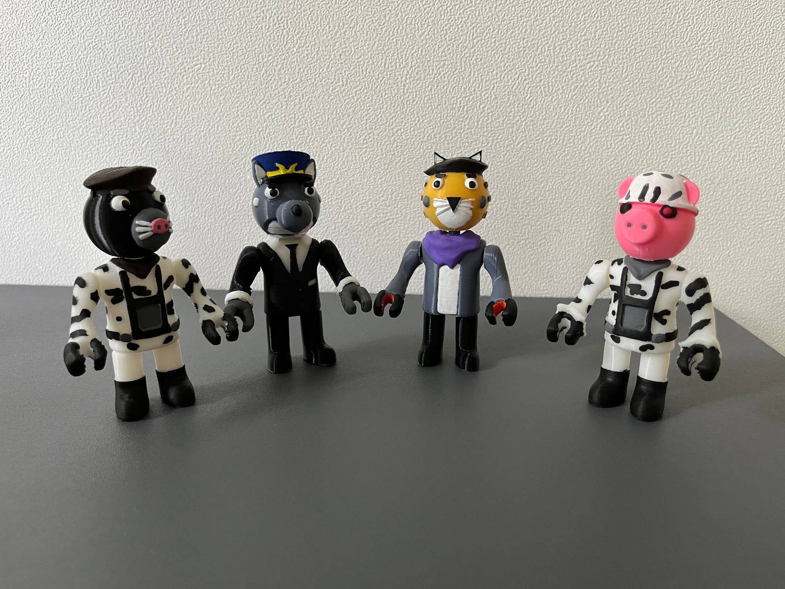 Porter, SGTmonroe, Woshe, Tigry fullbody figures