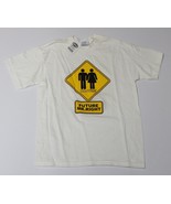 FUTURE MR. RIGHT ROAD SIGN - HOOTERS AUTHENTIC YOUTH MEDIUM (M) WHITE SHIRT - $9.99