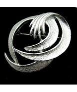 Sarah Coventry SWIRL CURL SPIRAL FLAIR BROOCH Vintage PIN Silvertone Ribbon - $25.60 CAD