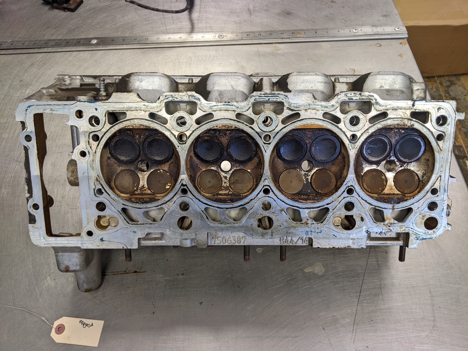 Right Cylinder Head For 04-06 BMW X5  4.4 7530011 Item image 7