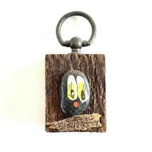 Vtg 1970&#39;s Hand Painted Pet Rock Mounted on Wood Block 2&quot; x 1.5&quot; - £19.54 GBP