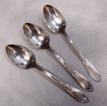 Oneida Camille 1937 Teaspoons 3 Silverplated 6&quot; - £19.55 GBP