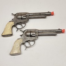 1950s Leslie Henry ~ Wild Bill Hickok Cap Guns - £112.27 GBP